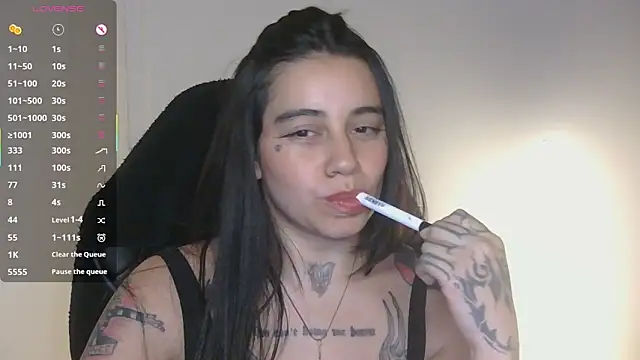 val_bardot Chat XXX in diretta