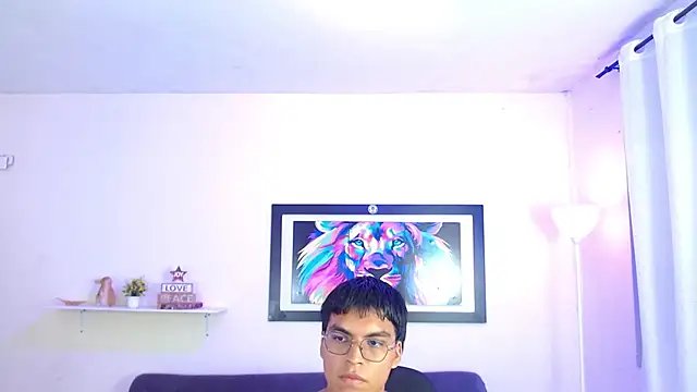 Maecum18 Live XXX-Chat