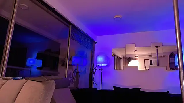 Czat XXX na żywo – mandi4pole_