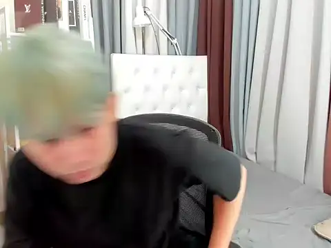 davincihugecock 网络视讯表演