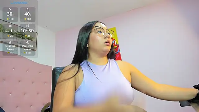 Živý XXX chat tinisweet