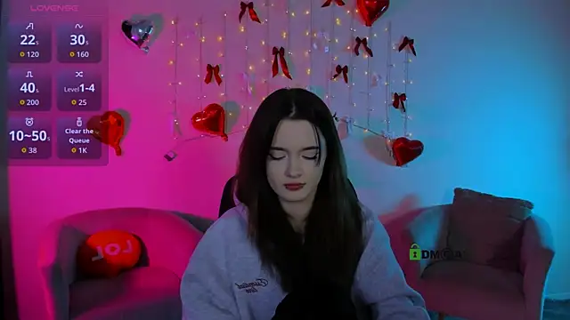 Онлайн  чат XXX liana_kisses