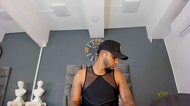 Chat +18 de Robin_Rief ao vivo