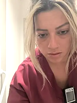 Webkamerová show NinaRicci1518