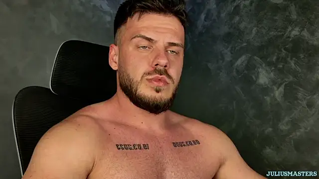 CLOUDYJULIUS Chat XXX live