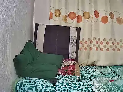 Darkbeauty27のライブXXXチャット