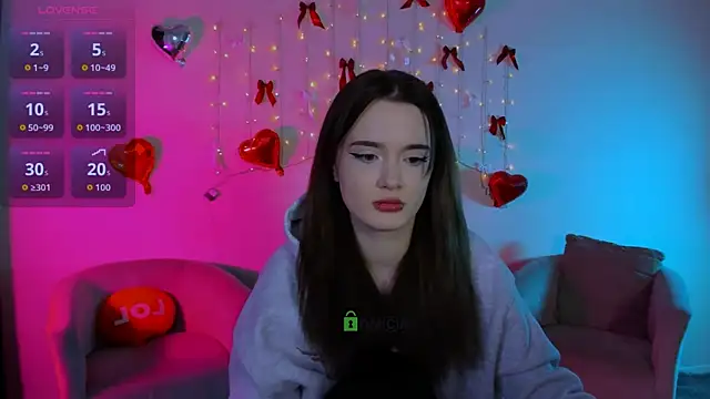 Онлайн чат XXX liana_kisses