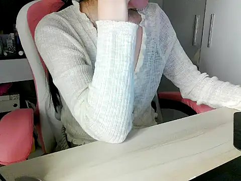 lucienguyen 网络视讯表演