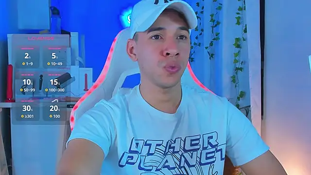 petter_coleman_ Show in webcam