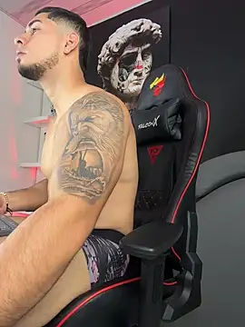 Chatroom XXX en direct de Dimitri_Colleman