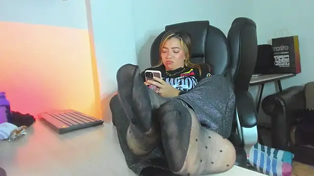 alma_fenix Live XXX-Chat