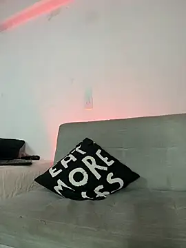 Chat XXX ao vivo de remyflux666