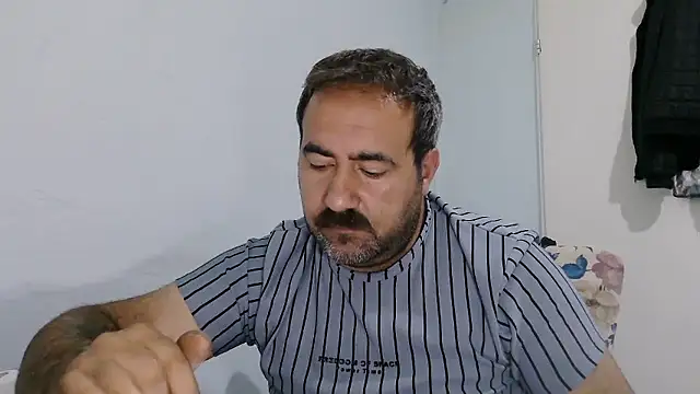 mio_jaks Show Webcam