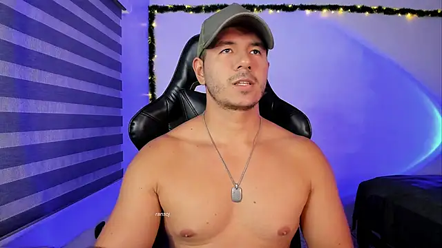 ransoj's Live XXX Chat
