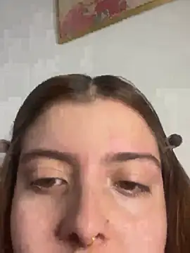 Cloew_Marz Chat XXX live