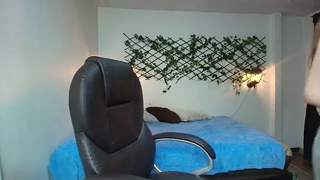 velvet__moon Show in webcam