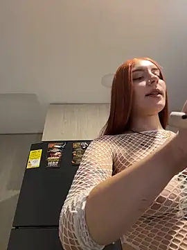 Chat +18 de alesziarose_ ao vivo