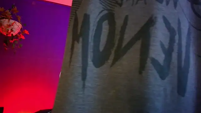 Czat XXX na żywo – Emmapark_