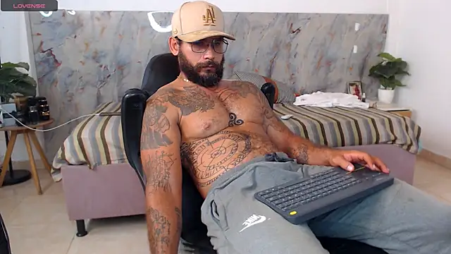 hanz_col – Naživo XXX chat