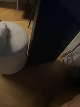 Show modela SavagesGN na web-kameri