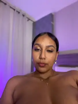 MiilaBlake's Webcam Show