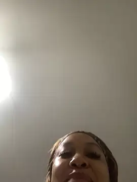 Creamy_bitchxxx webcam show