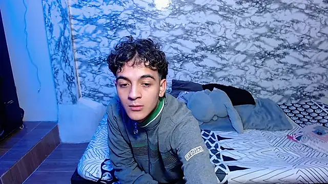 escanor_ar webcam show