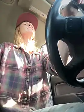 GoldenFlameGoddess' Live XXX Chat