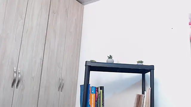 Chat +18 de pinky_f00x ao vivo