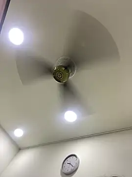 Auri__ Live XXX-Chat