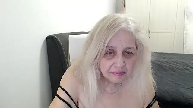 SusiLifeXXX Adlı Modelin Canlı XXX Sohbeti