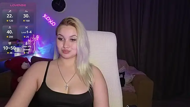 adrelaxina's Live XXX Chat