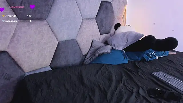 DulceJones' Live XXX Chat