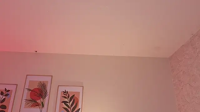 Chat XXX en directo de DahianaWalcott