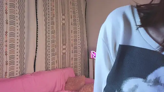 CarmaOlen's Live XXX Chat