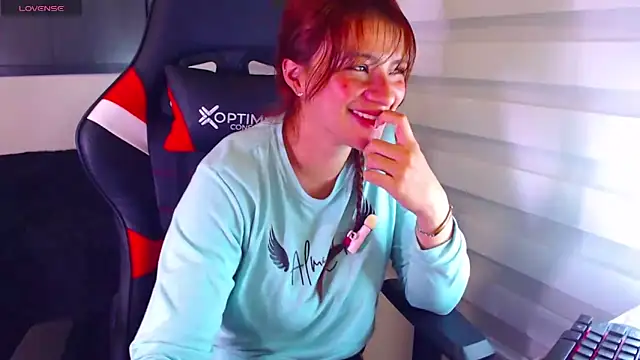 Vannessa__Shy: απευθείας συνομιλία ΧΧΧ