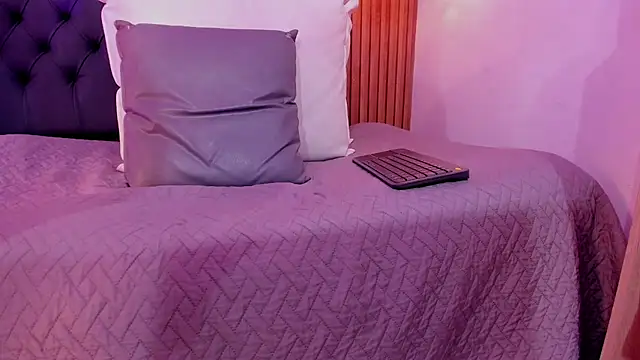 Show de Hisoka_011 na webcam