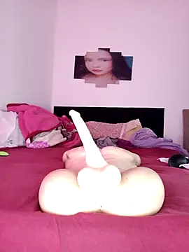 Isabellahot2's Live XXX Chat