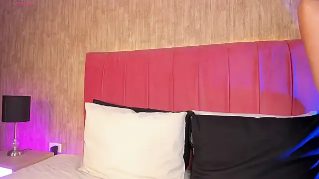 دردشة Kendra_kobein الجنسية المباشرة