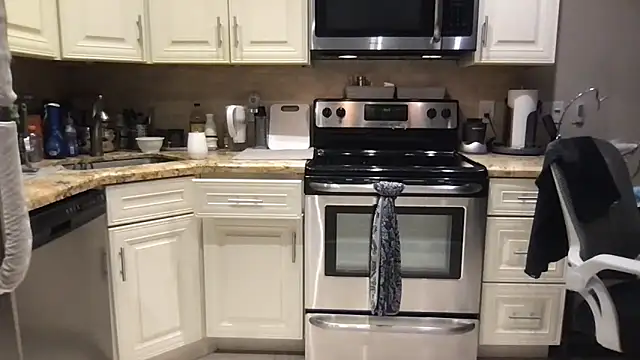 عرض كام BigGuyMuscle