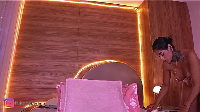 danna_berlin_ Chat XXX in diretta