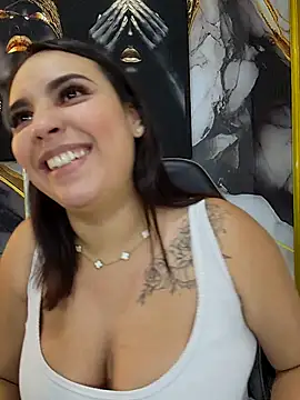 LizzRouse – Naživo XXX chat