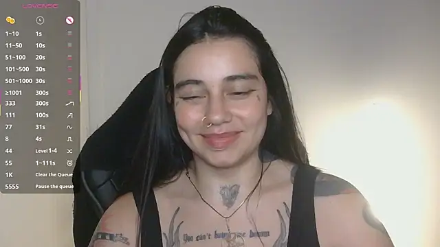 Chat XXX en directo de val_bardot