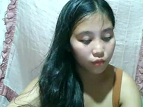 Show de SexyAsianPussy4u na webcam