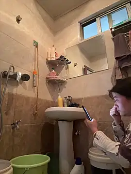 daaqnn: вебкам-шоу