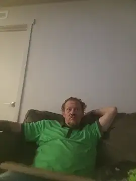 yourMasterisBored – Live XXX-chat