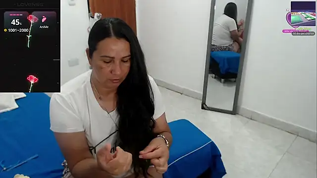 LAURA_Foxht: онлайн-секс-чат