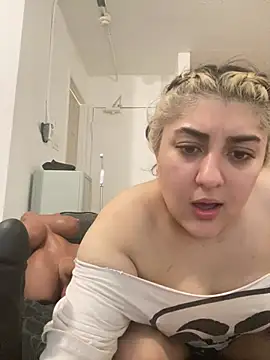 Certified_CumDump: διαδικτυακό σόου στην κάμερα