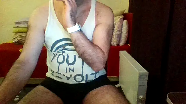 st206boyのライブXXXチャット