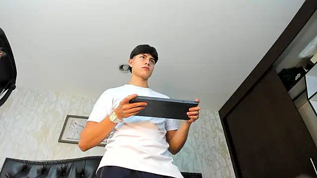 Chat XXX Live Lander_Cruz